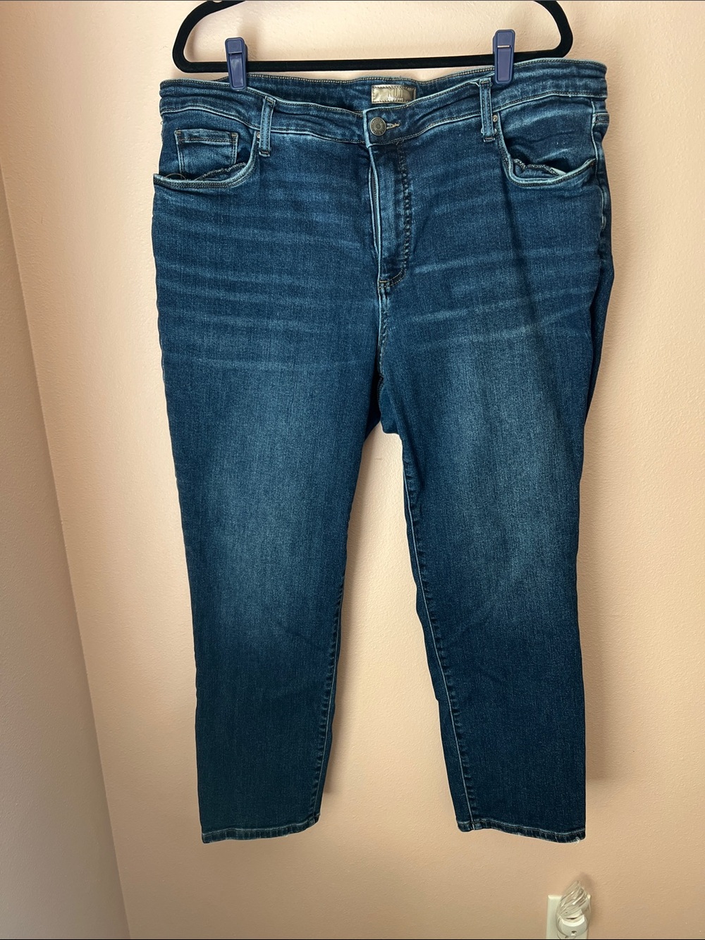 Kut from the Kloth Straight-Leg Women's Jeans in Dark Blue Wash
